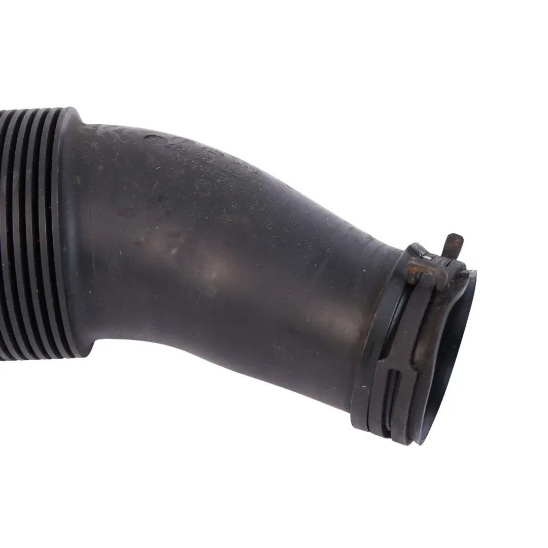 7P Lufteinlass Ansaugrohr Schlauch Rohr 3.0 TDI für VW Volkswagen Touareg mit Teilenummer 7P0129627B VW Volkswagen Touareg 7P Lufteinlass Ansaugrohr Schlauch Rohr 3.0 TDI - SKU 7P0129627B - Teilenummer 7P0129627B