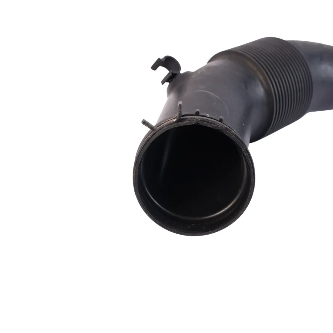 7P Tuyau Admission Air 3.0 TDI pour VW Volkswagen Touareg à propos du numéro de pièce 7P0129627B VW Volkswagen Touareg 7P Tuyau Admission Air 3.0 TDI - SKU 7P0129627B - Numéro de pièce 7P0129627B