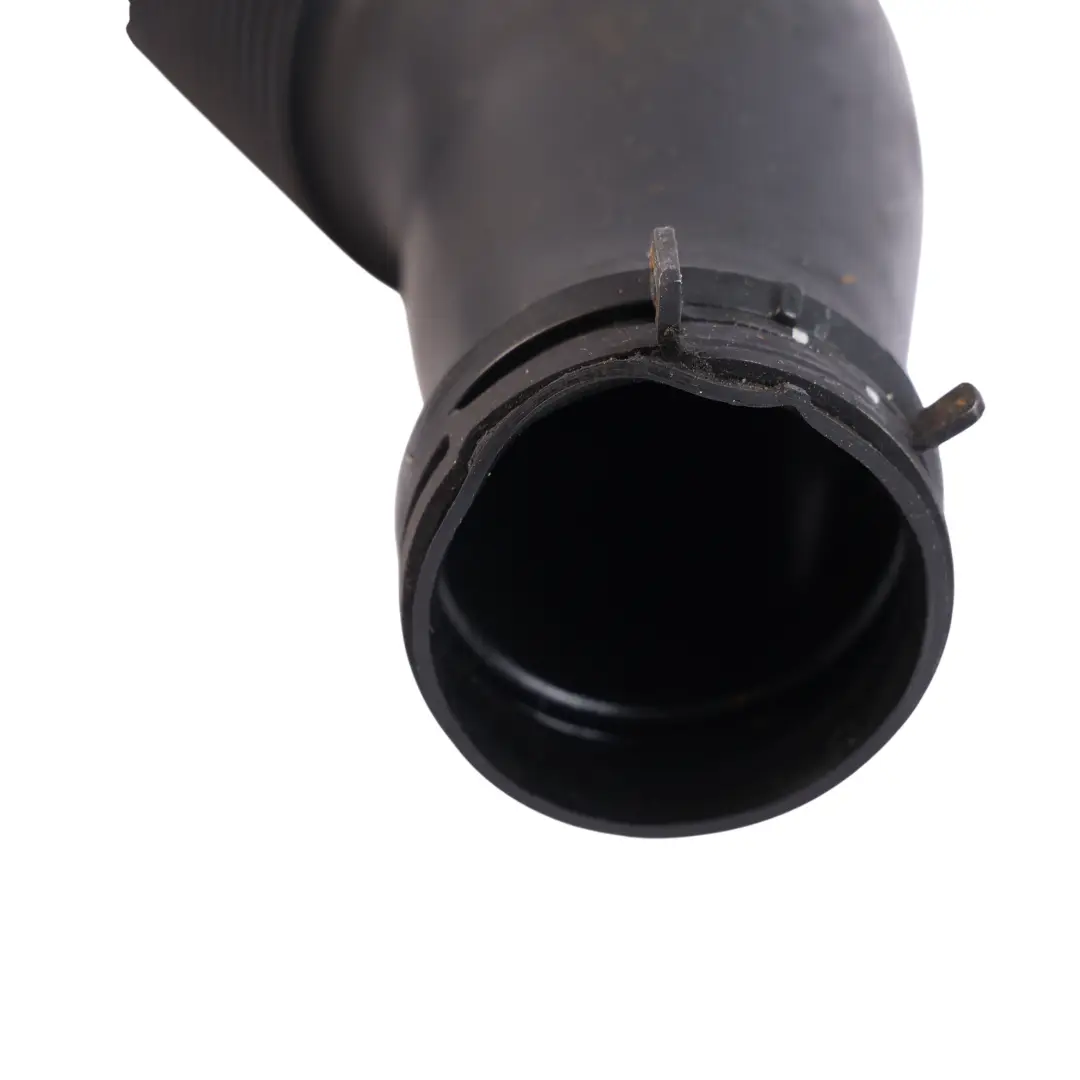 7P Lufteinlass Ansaugrohr Schlauch Rohr 3.0 TDI für VW Volkswagen Touareg mit Teilenummer 7P0129627B VW Volkswagen Touareg 7P Lufteinlass Ansaugrohr Schlauch Rohr 3.0 TDI - SKU 7P0129627B - Teilenummer 7P0129627B