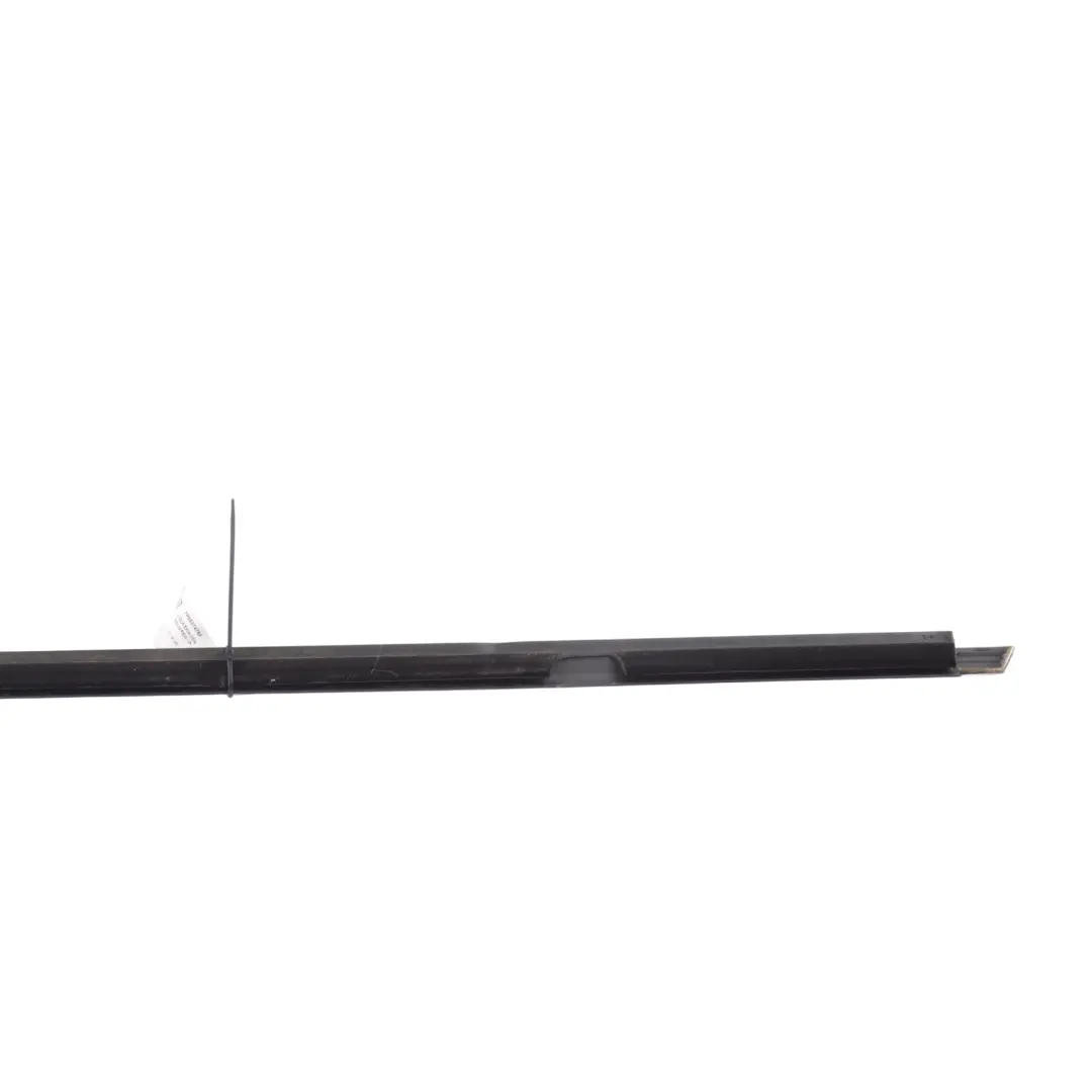 7P Modanatura Finestrino Porta Cromata Destra per Volkswagen Touareg con numero di parte 7P0837478F Volkswagen Touareg 7P Modanatura Finestrino Porta Cromata Destra - SKU 7P0837478F - Numero di parte 7P0837478F
