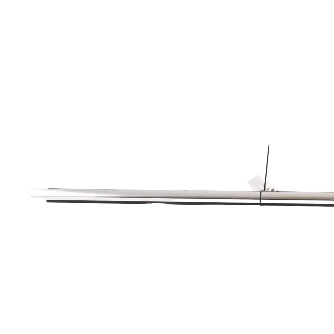 7P Tür Fenster Leiste Chrom Rechts Hinten für Volkswagen Touareg mit Teilenummer 7P0837478F Volkswagen Touareg 7P Tür Fenster Leiste Chrom Rechts Hinten - SKU 7P0837478F - Teilenummer 7P0837478F