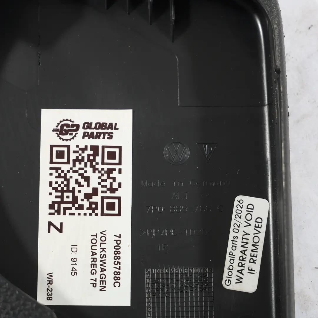 Volkswagen Touareg 7P Sedile Posteriore Interno Pannello Destro Nero - SKU 7P0885788C - Numero di parte 7P0885788C