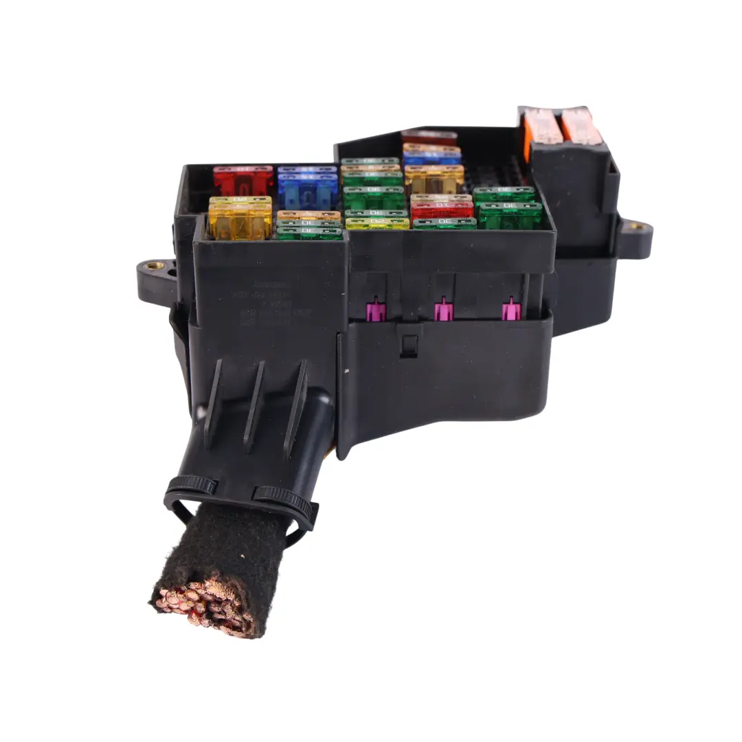 7P Porsche Cayenne 3.0 TDI Fuse Box Control Module to Volkswagen Touareg with Part number 7P0941828 Volkswagen Touareg 7P Porsche Cayenne 3.0 TDI Fuse Box Control Module - SKU 7P0941828 - Part number 7P0941828