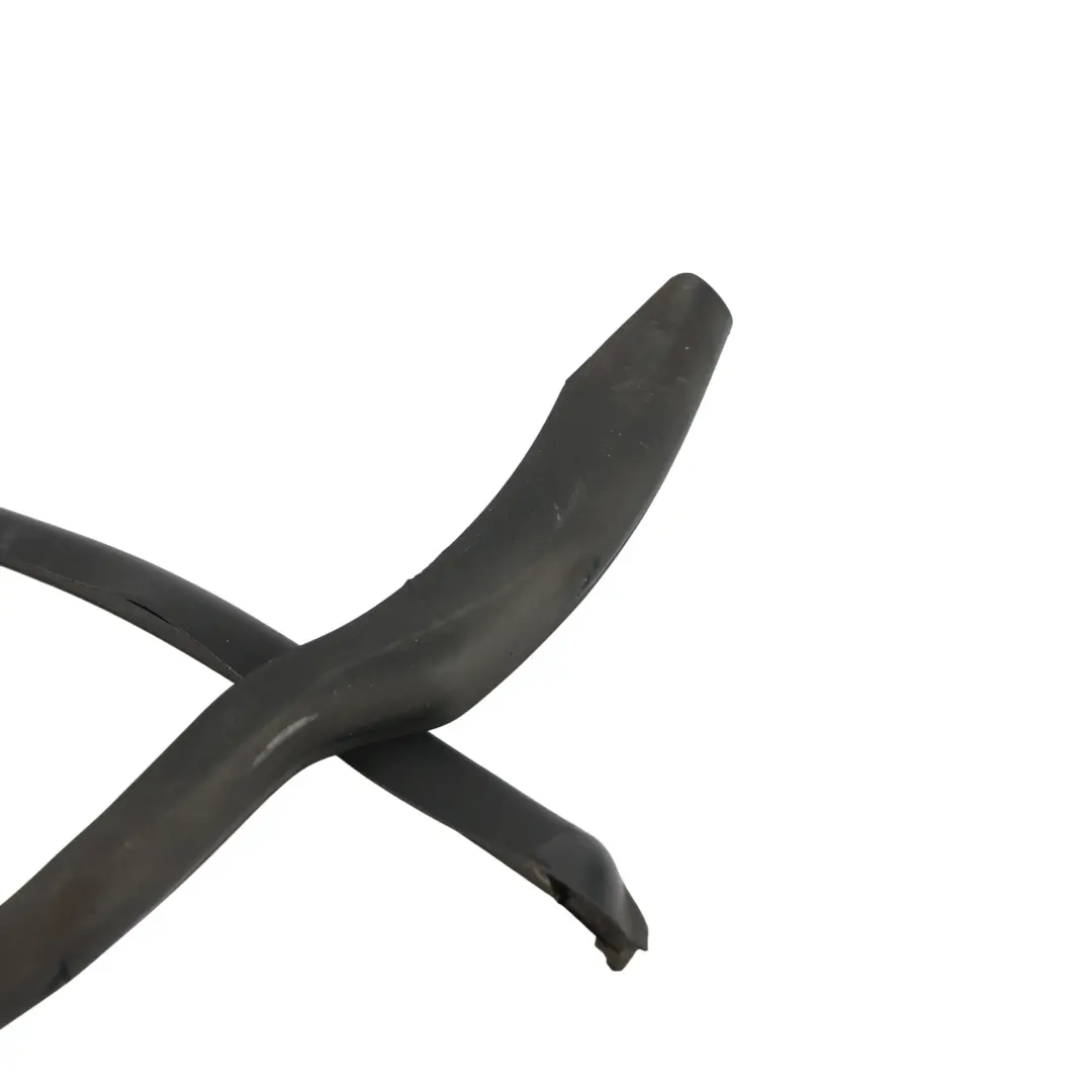 Door Seal Rubber Gasket Rear Right O/S to Porsche Cayenne 92A with Part number 7P5839718H Porsche Cayenne 92A Door Seal Rubber Gasket Rear Right O/S - SKU 7P5839718H - Part number 7P5839718H