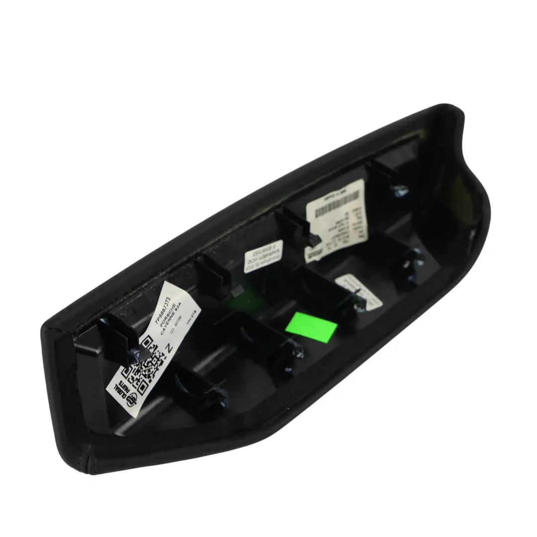 Panneau Recouvrment Accoudoir Porte Arrière Gauche pour Porsche Cayenne 92A à propos du numéro de pièce 7P5867373 Porsche Cayenne 92A Panneau Recouvrment Accoudoir Porte Arrière Gauche - SKU 7P5867373 - Numéro de pièce 7P5867373