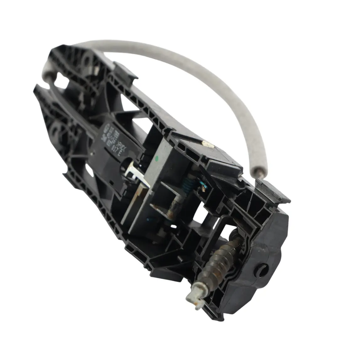 Skoda Superb 3V Support Poignée Porte Arrière Gauche Droite - SKU 7P6839885 - Numéro de pièce 7P6839885