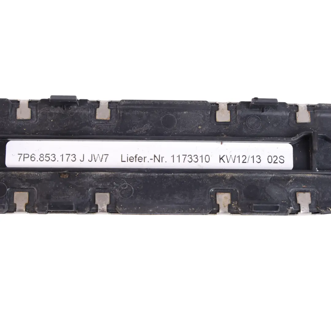 VW Touareg 7P Battitacco Portiera Posteriore Cromata Sinistra - SKU 7P6853173J - Numero di parte 7P6853173J