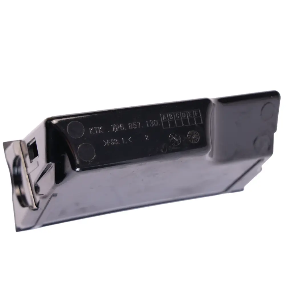 7P Cendrier Console Centrale Noir pour Volkswagen Touareg à propos du numéro de pièce 7P6857130 Volkswagen Touareg 7P Cendrier Console Centrale Noir - SKU 7P6857130 - Numéro de pièce 7P6857130