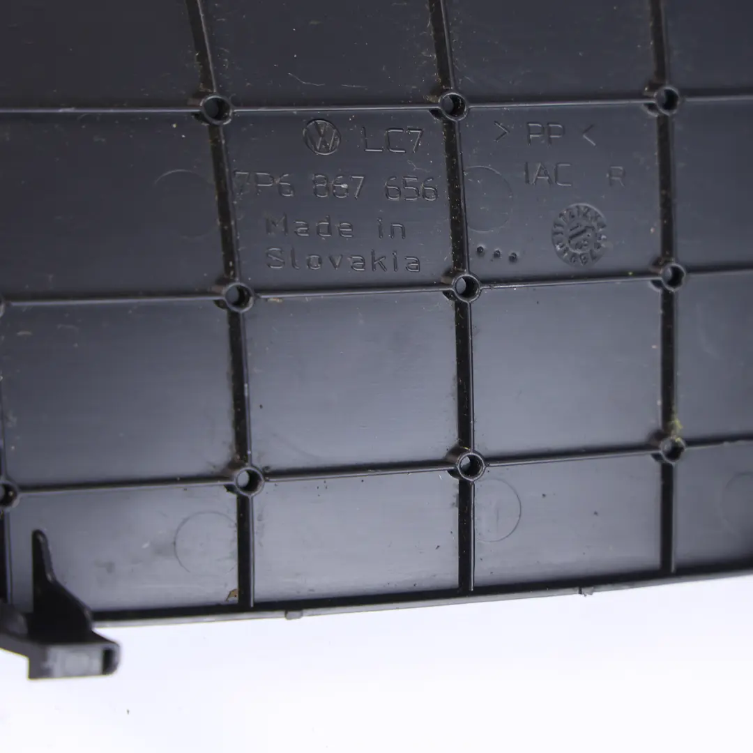 7P Tailgate Light Inspection Cover Cap Black Right O/S to VW Touareg with Part number 7P6867656 VW Touareg 7P Tailgate Light Inspection Cover Cap Black Right O/S - SKU 7P6867656 - Part number 7P6867656