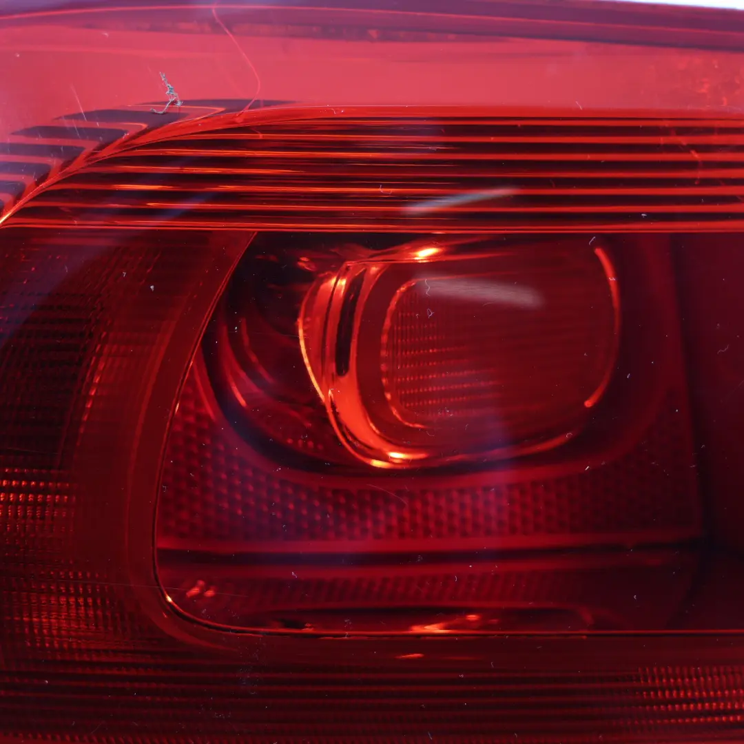 VW Volkswagen Touareg 7P Rear Lamp Left N/S Tail Light Side Panel - SKU 7P6945095D - Part number 7P6945095D