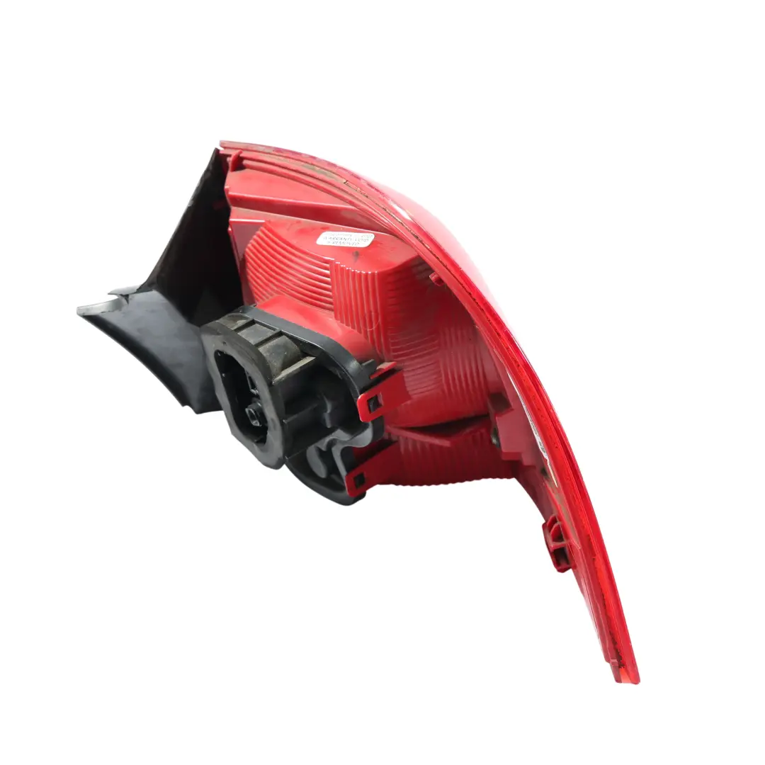 7P Luz Trasera Izquierda Panel Lateral Trasera para VW Volkswagen Touareg con número de pieza 7P6945095D VW Volkswagen Touareg 7P Luz Trasera Izquierda Panel Lateral Trasera - SKU 7P6945095D - Número de pieza 7P6945095D