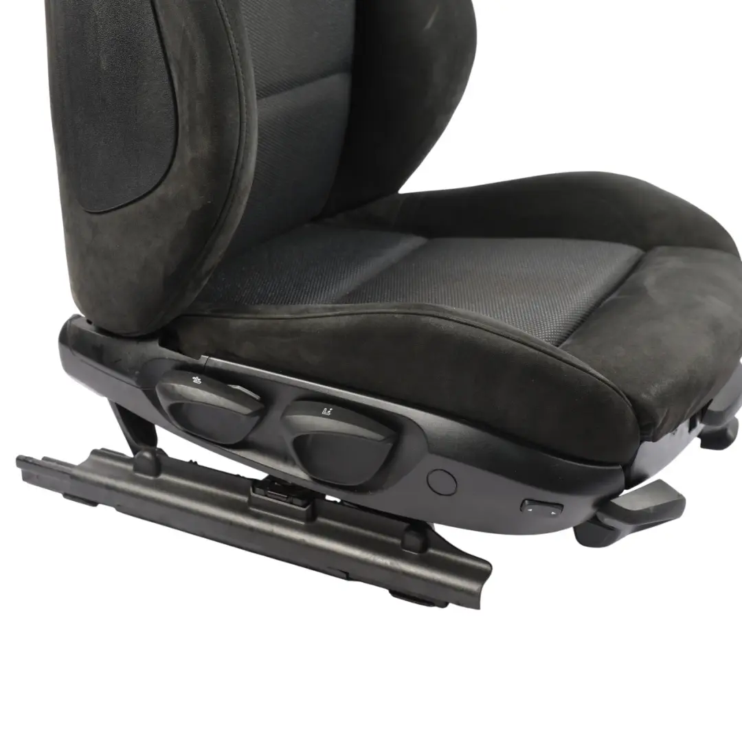 Tela Interior Asiento Delantero Derecho Alcantara para BMW E90 E91 LCI M Sport con número de pieza 8036336 BMW E90 E91 LCI M Sport Tela Interior Asiento Delantero Derecho Alcantara - SKU 8036336-3 - Número de pieza 8036336