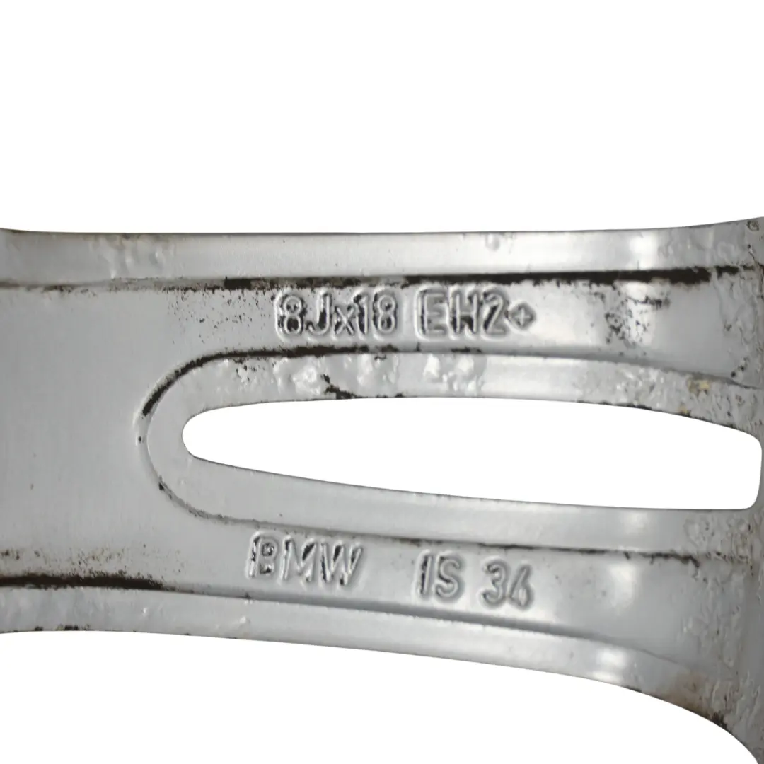 Cerchio Anteriore Lega 18" 8J M Spider Spoke 193 per BMW E90 E91 E92 E93 con numero di parte 8036933 BMW E90 E91 E92 E93 Cerchio Anteriore Lega 18" 8J M Spider Spoke 193 - SKU 8036933-1 - Numero di parte 8036933