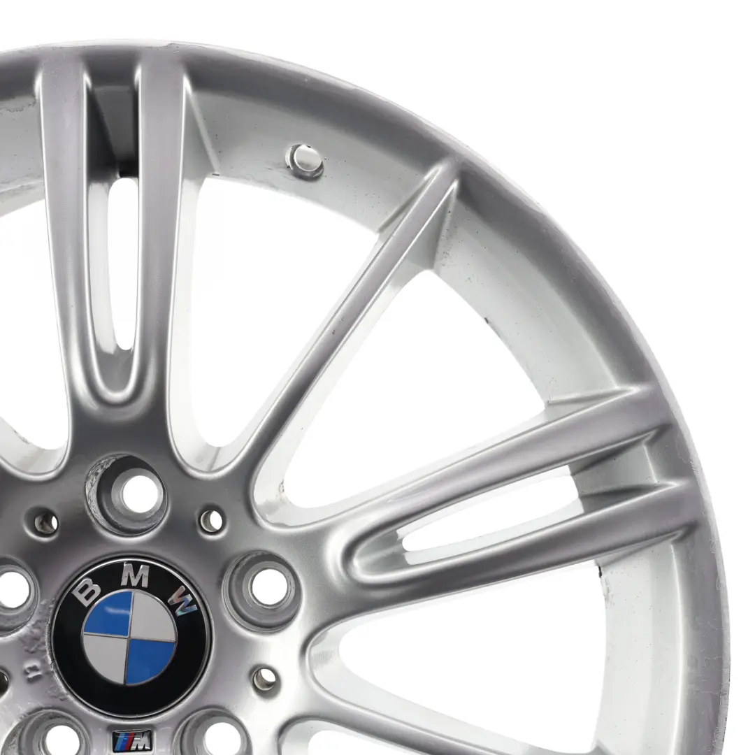Srebrna Felga Aluminiowa 18" ET:34 8J M Spider Spoke 193 do BMW E90 E91 E92 o numerze 8036933 BMW E90 E91 E92 Srebrna Felga Aluminiowa 18" ET:34 8J M Spider Spoke 193 - SKU 8036933-13 - Numer Części 8036933