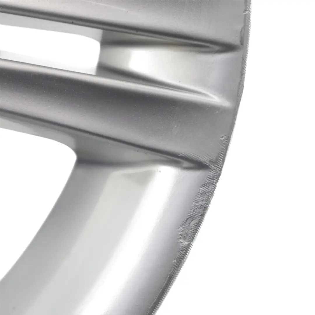 Cerchio Posteriore Lega M Doppio Raggio 194 17" 8,5J ET:37 per BMW E90 E91 E92 E93 con numero di parte 8036936 BMW E90 E91 E92 E93 Cerchio Posteriore Lega M Doppio Raggio 194 17" 8,5J ET:37 - SKU 8036936-2 - Numero di parte 8036936