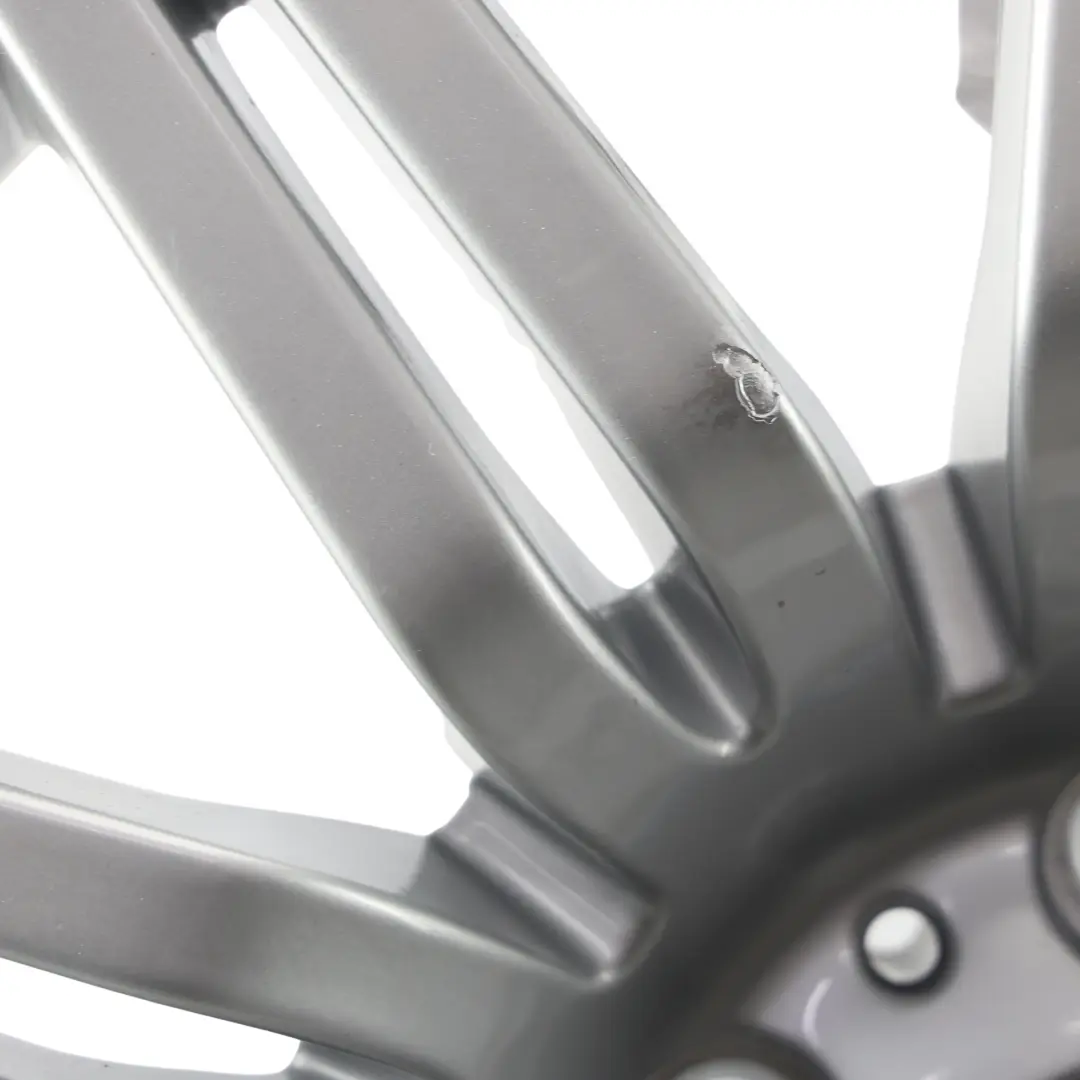 Vorne Alu Felge Alufelge 19" 8,5J ET:18 M Doppelspeiche 172 für BMW 5 er E60 E61 mit Teilenummer 8036948 BMW 5 er E60 E61 Vorne Alu Felge Alufelge 19" 8,5J ET:18 M Doppelspeiche 172 - SKU 8036948-2 - Teilenummer 8036948