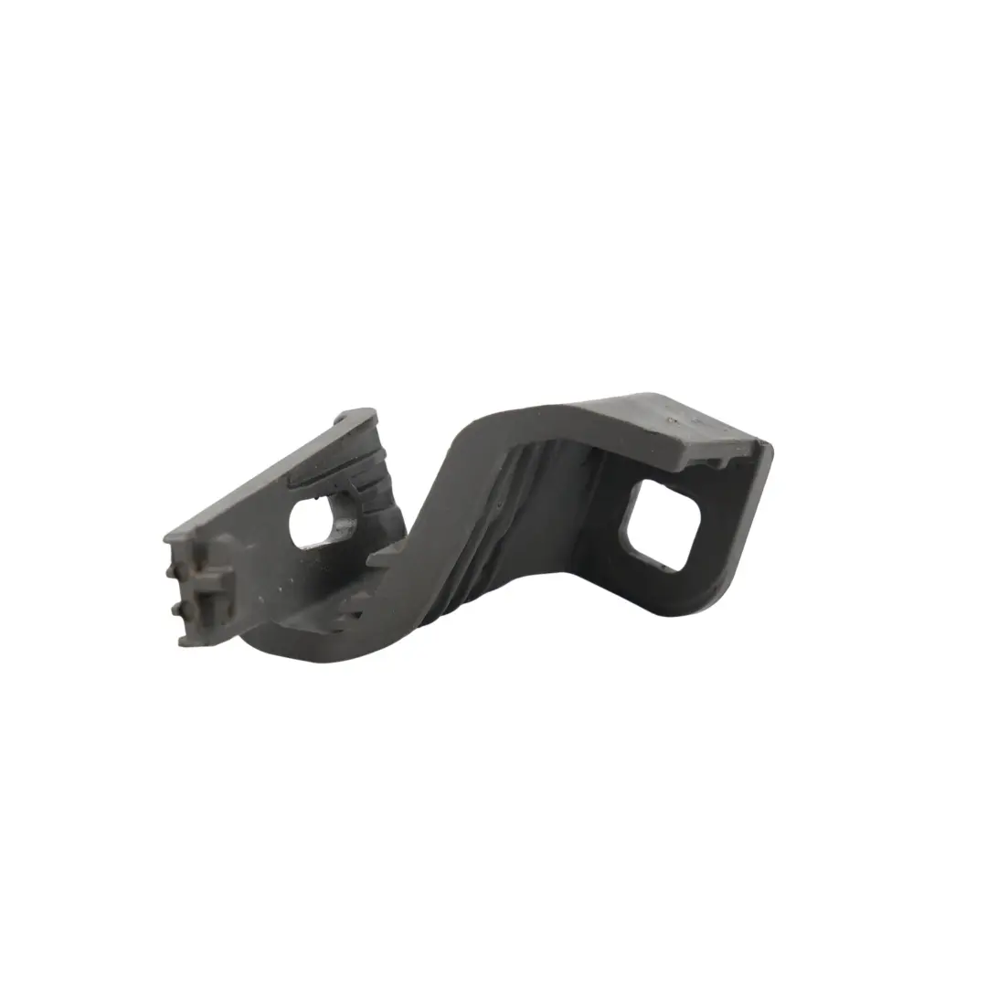 Uchwyt Mocowania Reflektora Lewy Przód do BMW F80 F82 F83 LCI o numerze 8054325 BMW F80 F82 F83 LCI Uchwyt Mocowania Reflektora Lewy Przód - SKU 8054325 - Numer Części 8054325