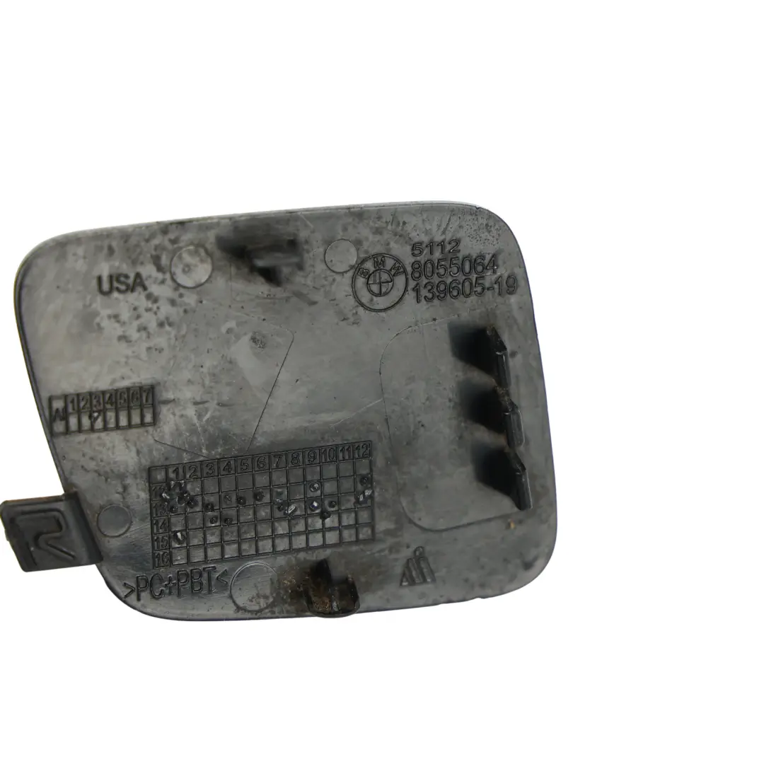 Parachoques Trasero Embellecedor Tapa Blanco Alpino - 300 para BMW X5 F15 con número de pieza 8055064 BMW X5 F15 Parachoques Trasero Embellecedor Tapa Blanco Alpino - 300 - SKU 8055064-AW - Número de pieza 8055064