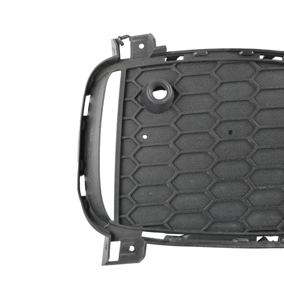 Front Bumper Side Grill Closed Right O/S to BMW X5 F15 with Part number 8056856 BMW X5 F15 Front Bumper Side Grill Closed Right O/S - SKU 8056856 - Part number 8056856