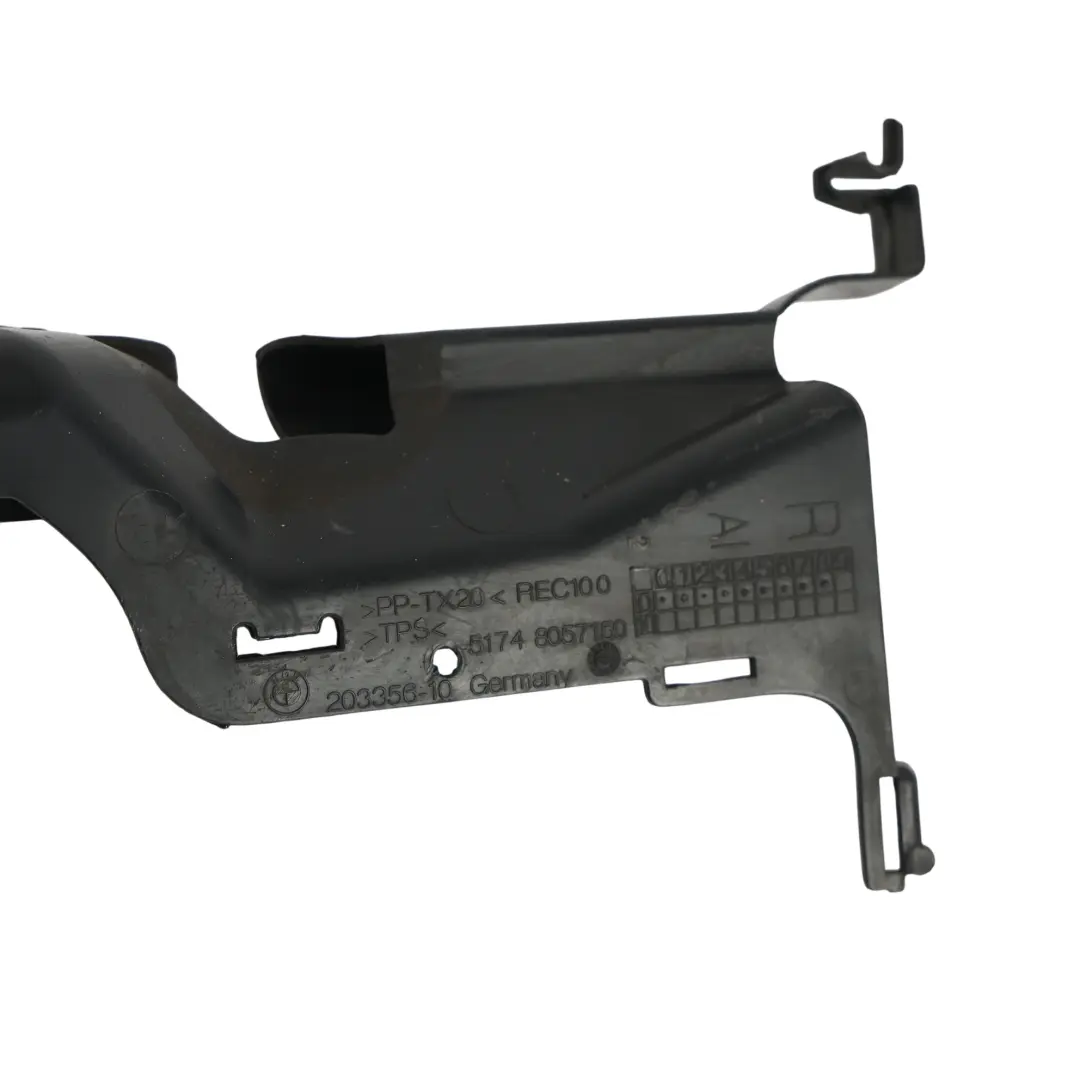 Conducto Admisión Aire Deportivo Derecho para BMW F80 M3 F82 F83 M4 con número de pieza 8057150 BMW F80 M3 F82 F83 M4 Conducto Admisión Aire Deportivo Derecho - SKU 8057150-1 - Número de pieza 8057150