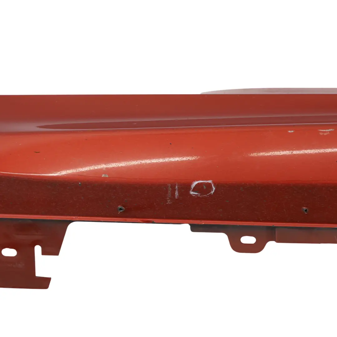 Battitacco Sinistra Arancione Sakhir Metallizzato B50 per BMW F82 M4 F83 M4 con numero di parte 8059627 BMW F82 M4 F83 M4 Battitacco Sinistra Arancione Sakhir Metallizzato B50 - SKU 8059627-SAO - Numero di parte 8059627