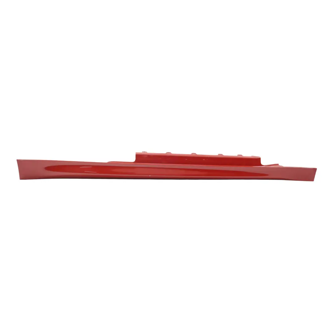 Striscia Davanzale Gonna Laterale Destra Melbourne Red - A75 per BMW F82 F83 M4 con numero di parte 8059628 BMW F82 F83 M4 Striscia Davanzale Gonna Laterale Destra Melbourne Red - A75 - SKU 8059628-MRT - Numero di parte 8059628