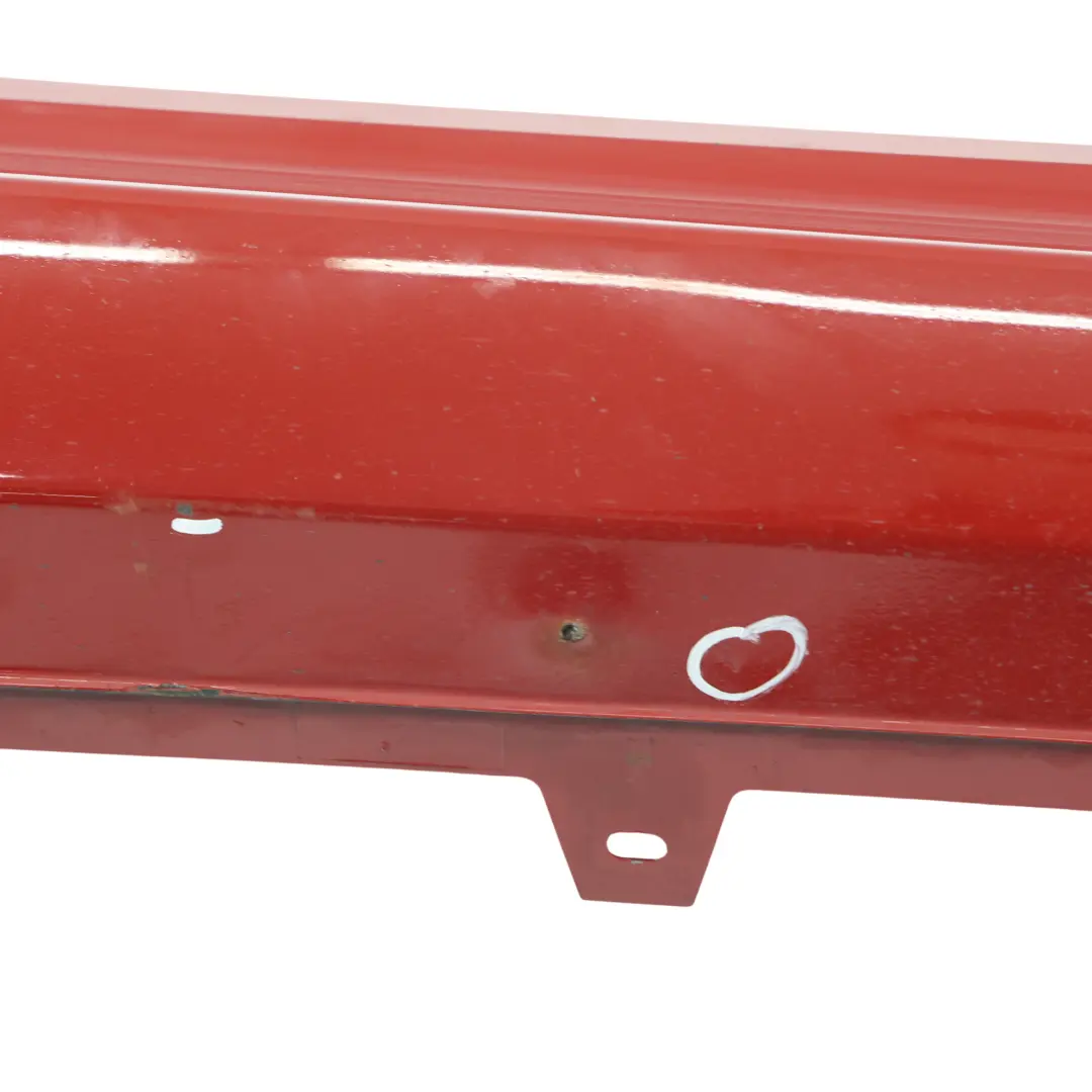 BMW F82 F83 M4 Faldón Lateral Derecho Melbourne Red Metallic - A75 - SKU 8059628-MRT - Número de pieza 8059628