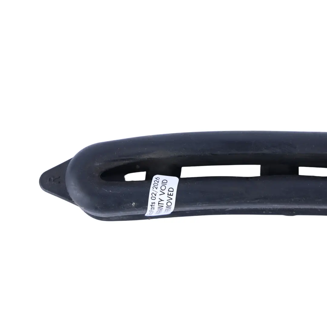 Delantero Admisión Air Conducto Junta Goma Derecha para BMW M3 F80 M4 F82 F83 con número de pieza 8062048 BMW M3 F80 M4 F82 F83 Delantero Admisión Air Conducto Junta Goma Derecha - SKU 8062048 - Número de pieza 8062048