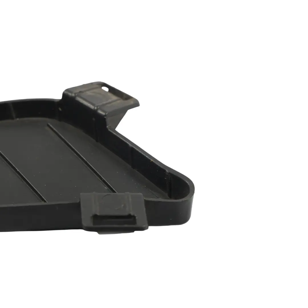 Tapa Canal Aire Delantero Rejilla Inferior Izquierda para BMW 2 F45 F46 con número de pieza 8063885 BMW 2 F45 F46 Tapa Canal Aire Delantero Rejilla Inferior Izquierda - SKU 8063885 - Número de pieza 8063885