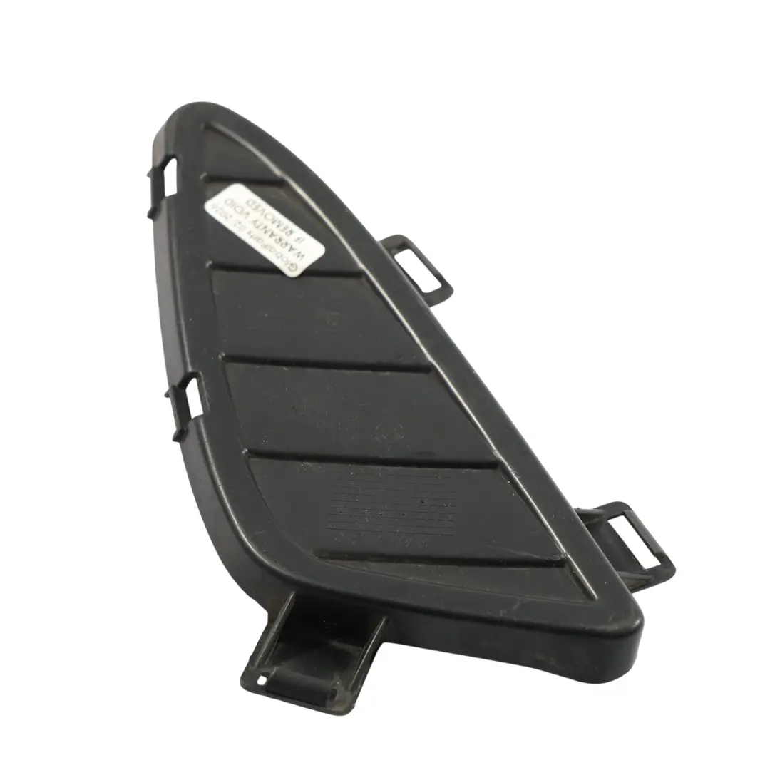 Tapa Canal Aire Delantero Rejilla Inferior Izquierda para BMW 2 F45 F46 con número de pieza 8063885 BMW 2 F45 F46 Tapa Canal Aire Delantero Rejilla Inferior Izquierda - SKU 8063885 - Número de pieza 8063885