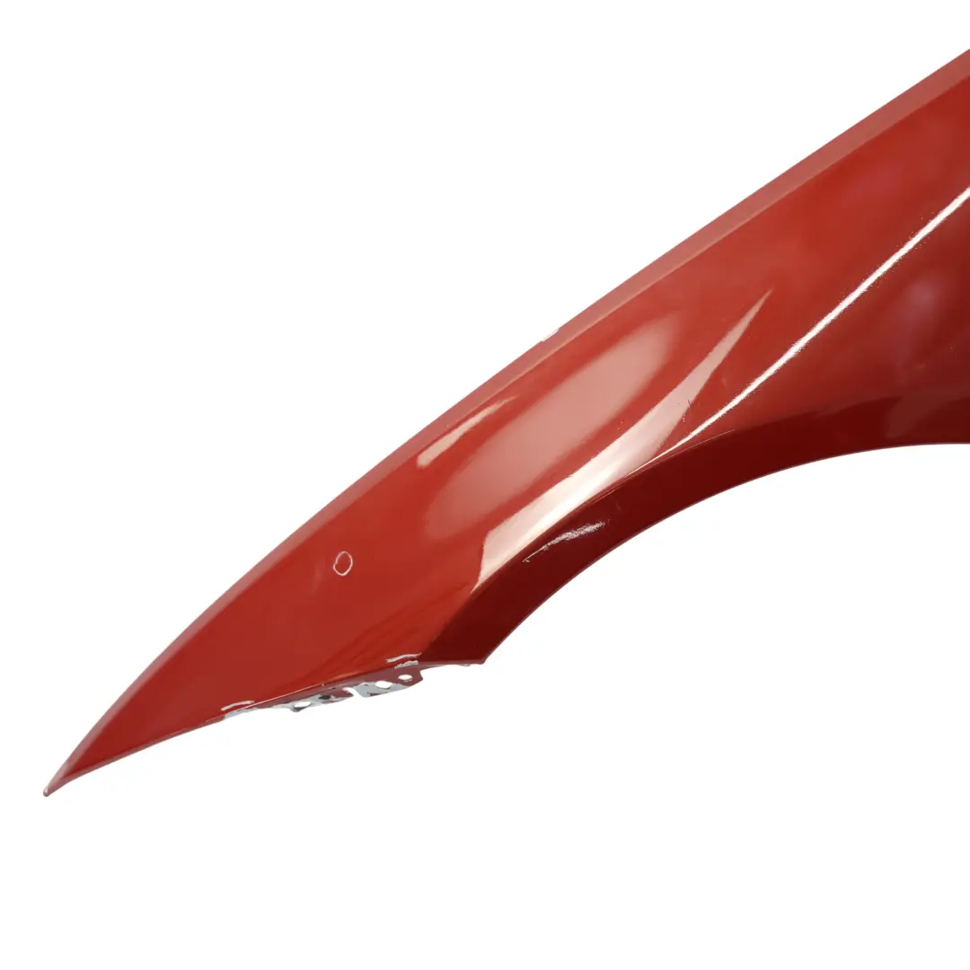 Panel Lateral Guardabarros Delantero Izquierdo Melbourne Rojo A75 para BMW F82 F83 M4 con número de pieza 8066917 BMW F82 F83 M4 Panel Lateral Guardabarros Delantero Izquierdo Melbourne Rojo A75 - SKU 8066917-MRT - Número de pieza 8066917