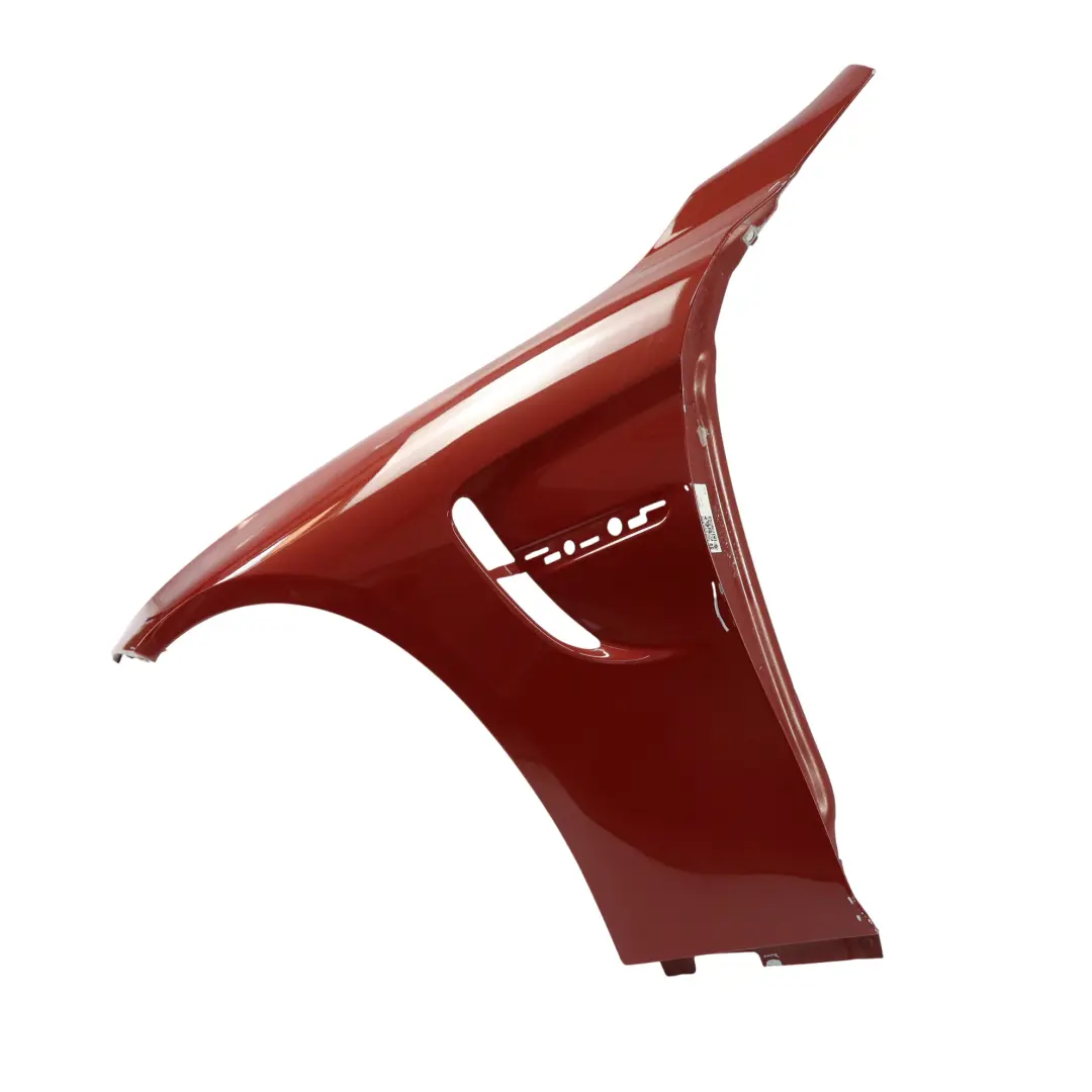 BMW F82 F83 M4 Błotnik Lewy Przód Melbourne Red Czerwony Metalik - A75 - SKU 8066917-MRT - Numer Części 8066917