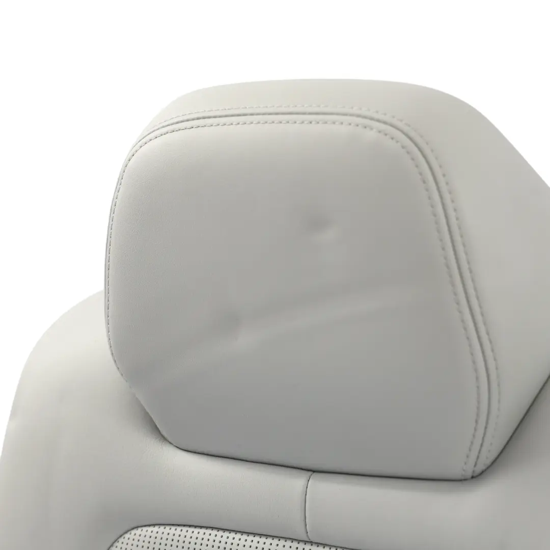 Housse Siège Dossier Cuir Arrière Droite Silverston pour BMW F82 M4 LCI à propos du numéro de pièce 8091091 BMW F82 M4 LCI Housse Siège Dossier Cuir Arrière Droite Silverston - SKU 8091091 - Numéro de pièce 8091091