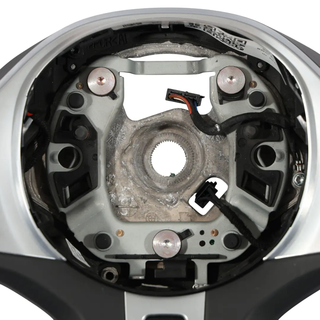 Volant M Sport Cuir Noir Chauffé pour BMW X3 G01 X4 G02 à propos du numéro de pièce 8094544 BMW X3 G01 X4 G02 Volant M Sport Cuir Noir Chauffé - SKU 8094544 - Numéro de pièce 8094544