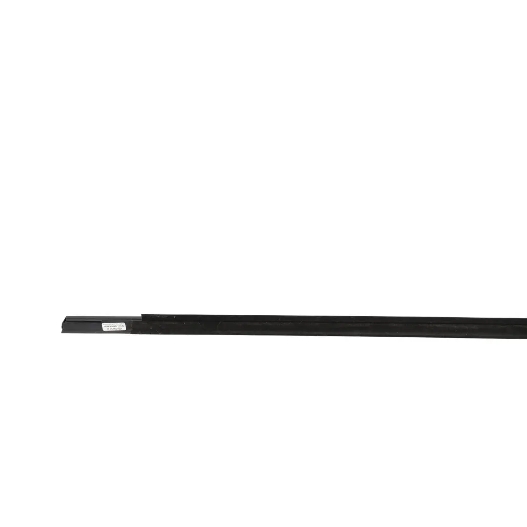 Uszczelka Listwa Drzwi Przednich Prawa Aluminium do Audi Q5 FY o numerze 80A853284L Audi Q5 FY Uszczelka Listwa Drzwi Przednich Prawa Aluminium - SKU 80A853284L - Numer Części 80A853284L