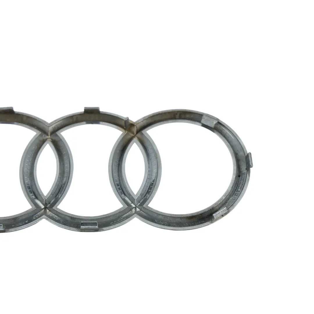 Emblema Logo Griglia Paraurti Anteriore Cromato per Audi Q5 FY con numero di parte 80A853605C Audi Q5 FY Emblema Logo Griglia Paraurti Anteriore Cromato - SKU 80A853605C - Numero di parte 80A853605C