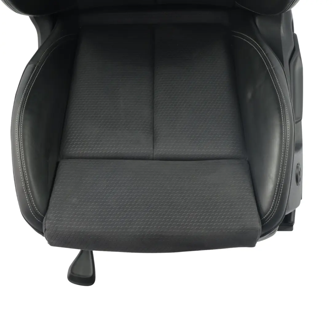Asiento Deportivo Delantero Izquierdo S-Line Calefacción Negro para Audi Q5 FY con número de pieza 80A881805AT Audi Q5 FY Asiento Deportivo Delantero Izquierdo S-Line Calefacción Negro - SKU 80A881805AT-1 - Número de pieza 80A881805AT