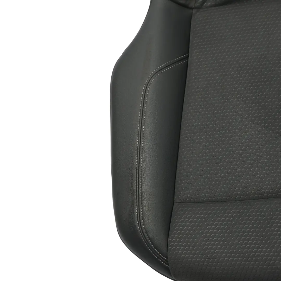 Posteriore Sedile Sport Cuscino Rivestimento Dinamica Pelle Nero per Audi Q5 FY con numero di parte 80A885375J Audi Q5 FY Posteriore Sedile Sport Cuscino Rivestimento Dinamica Pelle Nero - SKU 80A885375J - Numero di parte 80A885375J