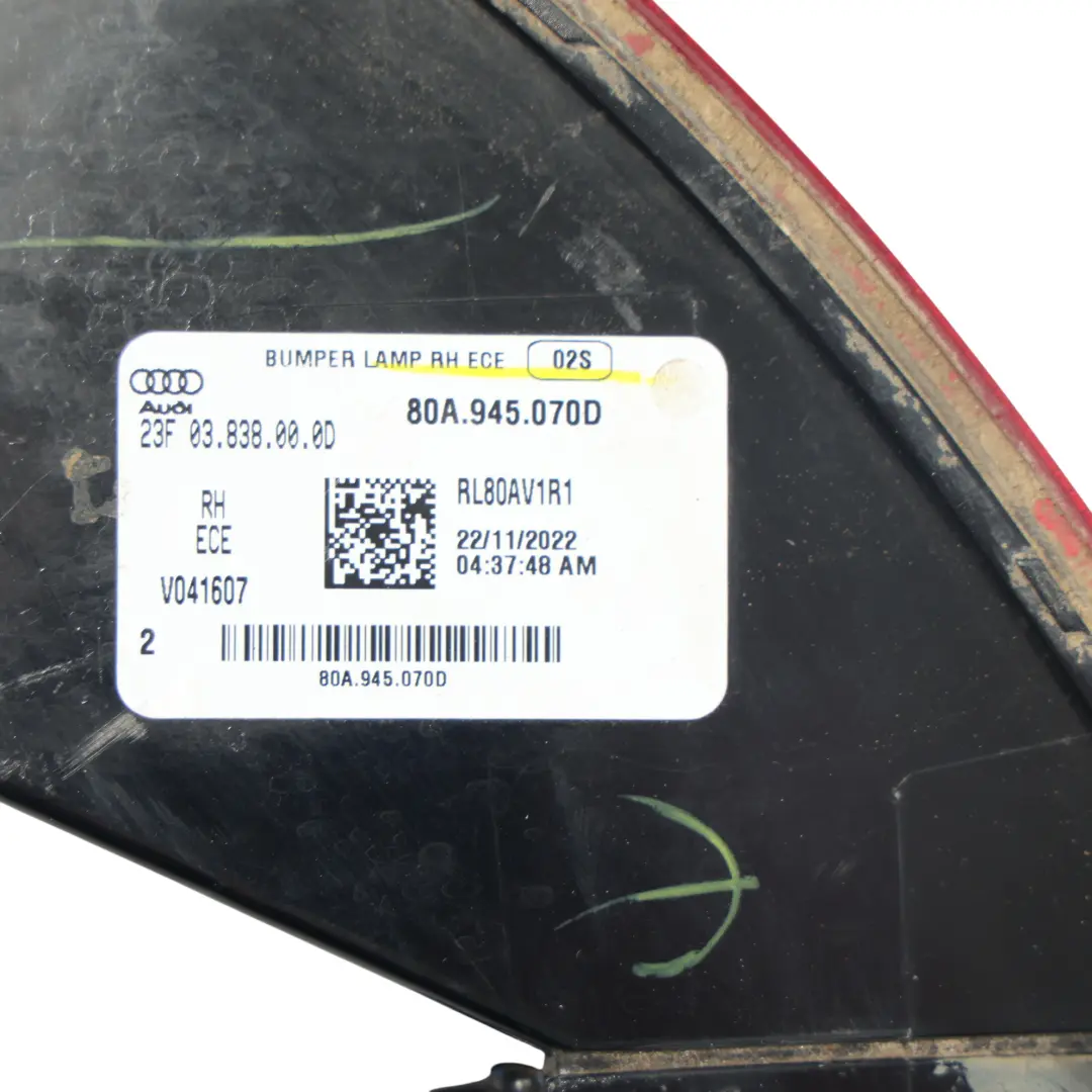 Audi Q5 FY Luz Antiniebla Trasera Parachoques Derecha - SKU 80A945070D - Número de pieza 80A945070D