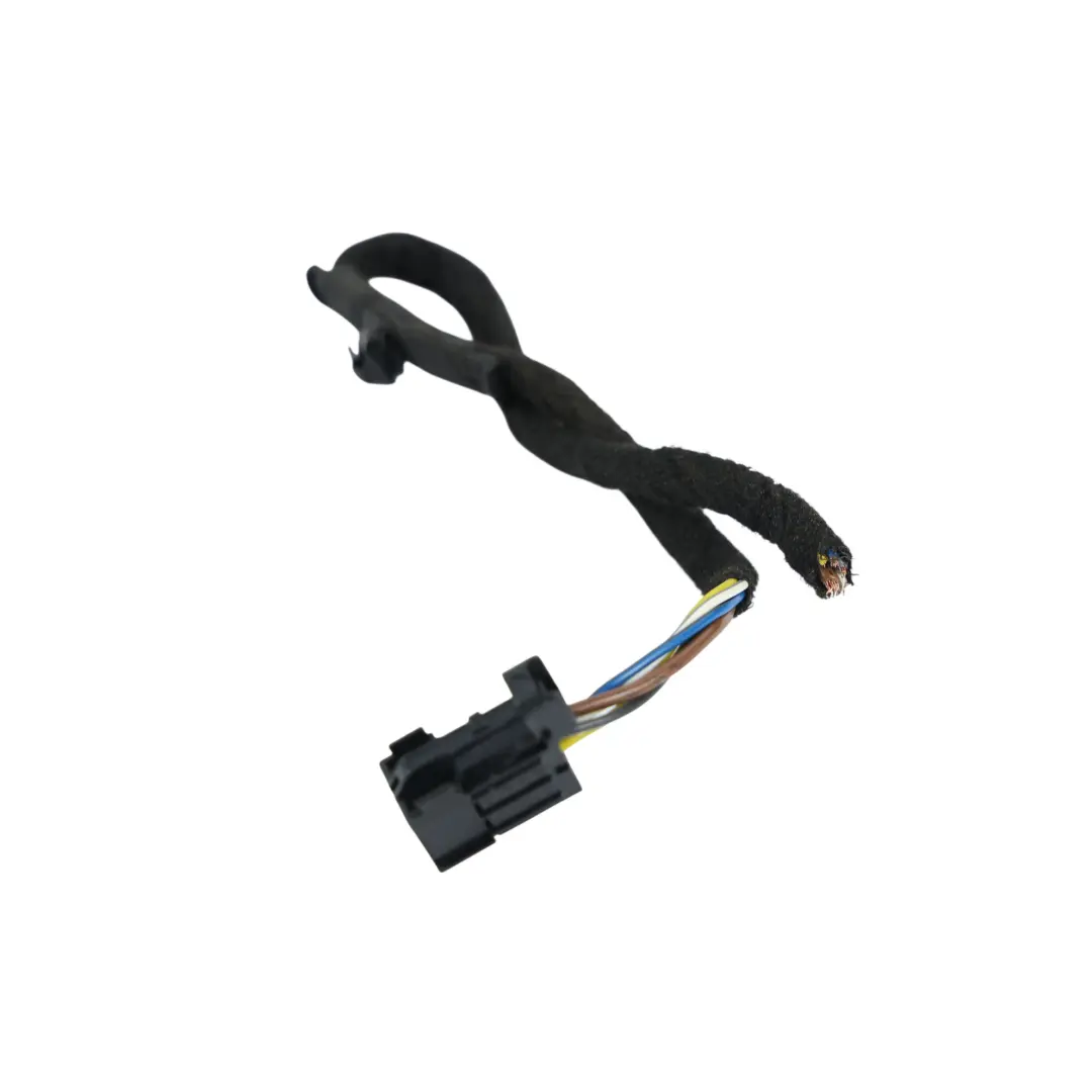 Cable Adaptador Luz Portón Trasero Izquierdo para Audi Q5 FY con número de pieza 80A945075B Audi Q5 FY Cable Adaptador Luz Portón Trasero Izquierdo - SKU 80A945075B-2 - Número de pieza 80A945075B
