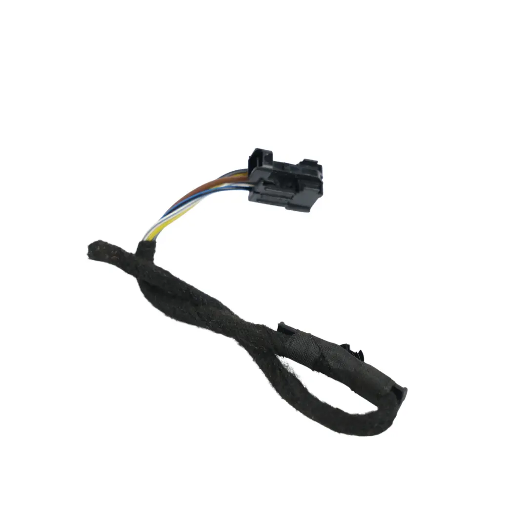 Audi Q5 FY Adapter Kabla Lampy Klapy Bagażnika Tylny Lewy - SKU 80A945075B-2 - Numer Części 80A945075B