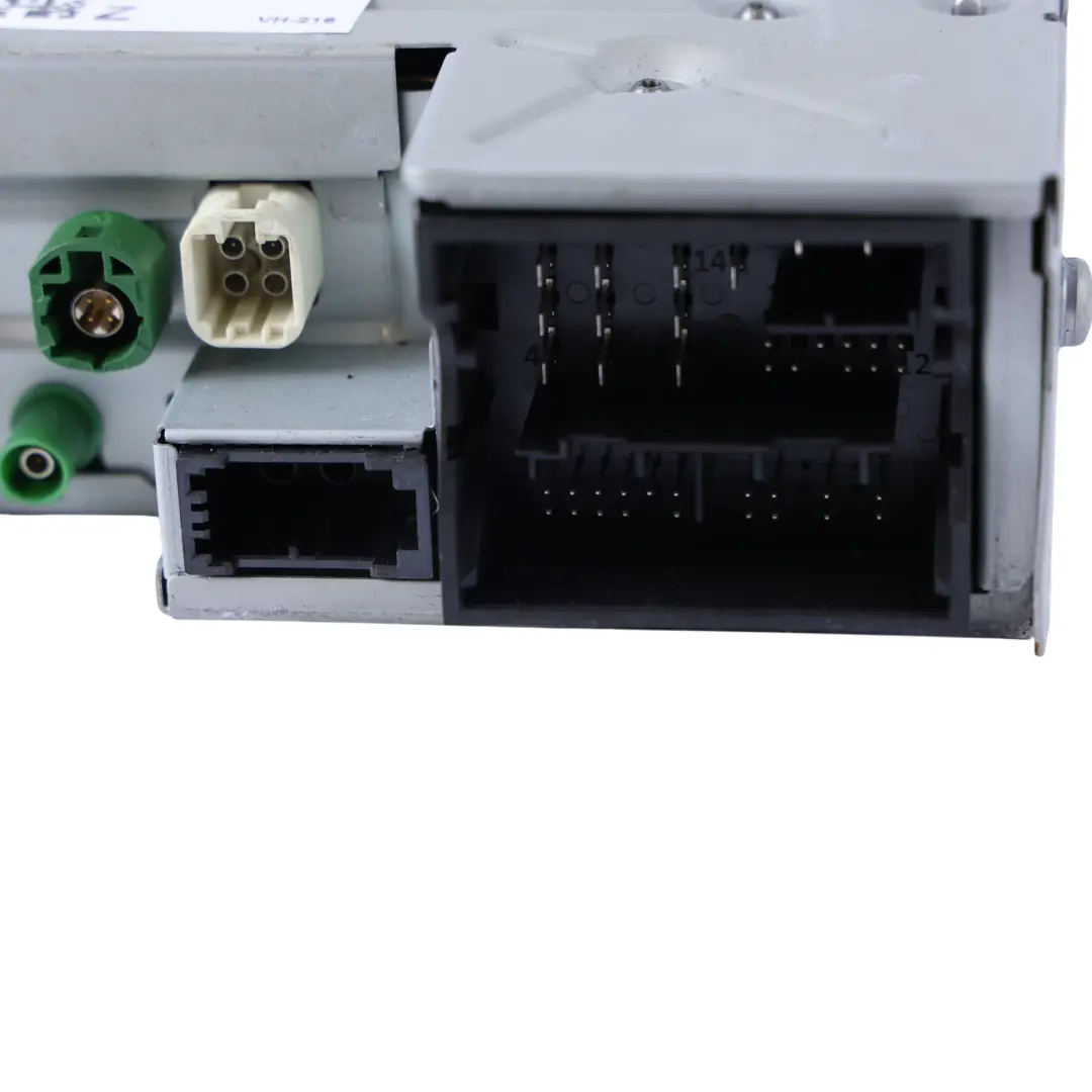 Audio Central Computer Head Unit Navegación para Audi Q3 F3 con número de pieza 82A035043 Audi Q3 F3 Audio Central Computer Head Unit Navegación - SKU 82A035043 - Número de pieza 82A035043