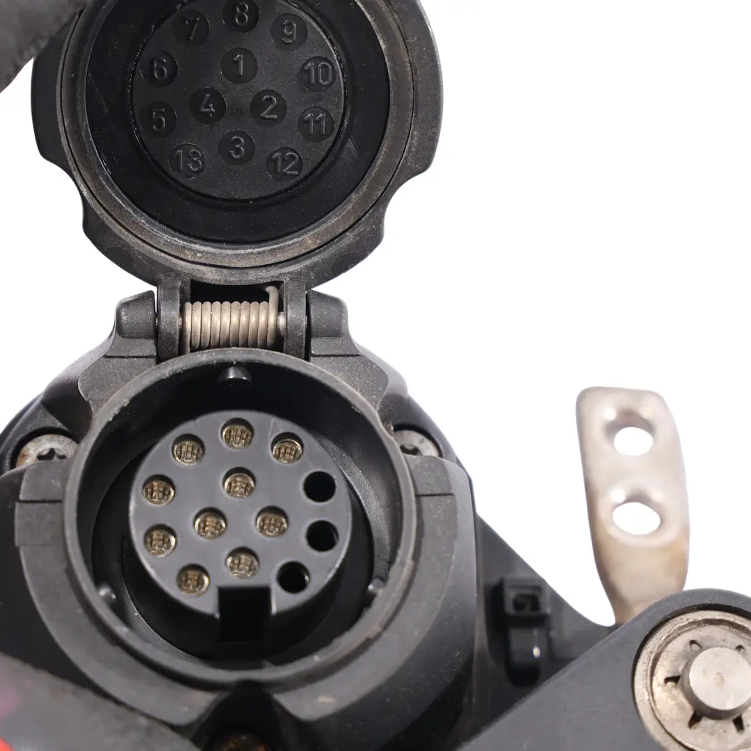 Adapter Gniazda Haka Holowniczego Wiązka Przewód do BMW X3 E83 X5 E53 o numerze 8384239 BMW X3 E83 X5 E53 Adapter Gniazda Haka Holowniczego Wiązka Przewód - SKU 8384239-1 - Numer Części 8384239