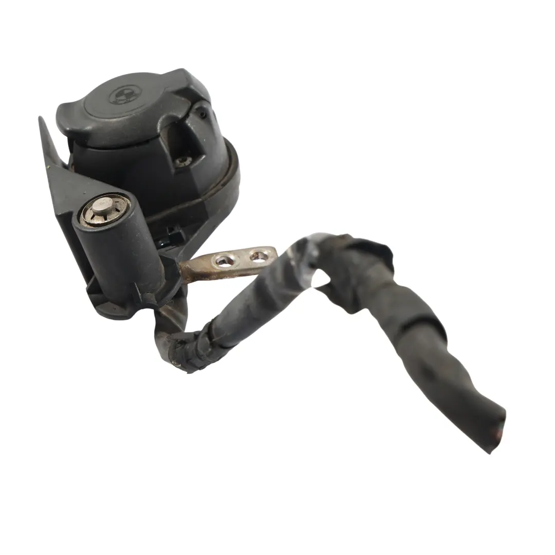 Adapter Gniazda Haka Holowniczego Wiązka Przewód do BMW X3 E83 X5 E53 o numerze 8384239 BMW X3 E83 X5 E53 Adapter Gniazda Haka Holowniczego Wiązka Przewód - SKU 8384239-1 - Numer Części 8384239
