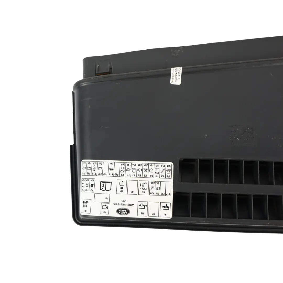 Embellecedor Rejilla Ventilación Maletero Trasero para Range Rover L322 con número de pieza 8385388 Range Rover L322 Embellecedor Rejilla Ventilación Maletero Trasero - SKU 8385388 - Número de pieza 8385388