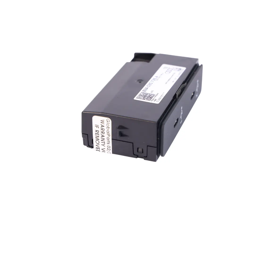 Audi Q3 F3 Podwójne Gniazdo Port USB Tunelu Środkowego Tył - SKU 83A035736A - Numer Części 83A035736A