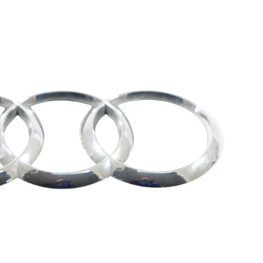 Emblema Portón Trasero Cromado para Audi Q3 F3 Insignia con número de pieza 83A071802 Audi Q3 F3 Insignia Emblema Portón Trasero Cromado - SKU 83A071802 - Número de pieza 83A071802