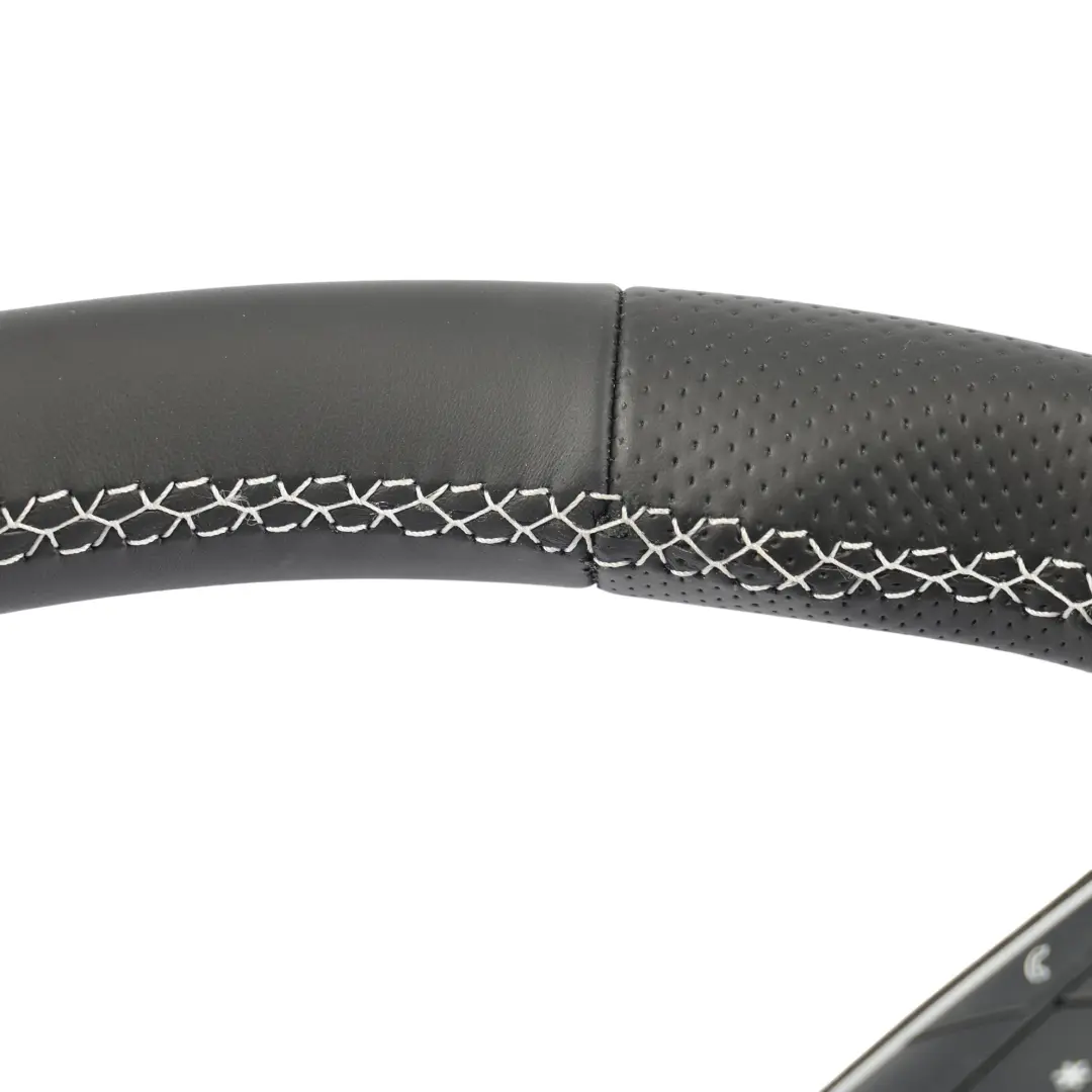 MK2 Volant S-Line NEUF En Cuir Noir Surpiqûres Blanches pour Audi Q3 F3 à propos du numéro de pièce 83A419091AJ Audi Q3 F3 MK2 Volant S-Line NEUF En Cuir Noir Surpiqûres Blanches - SKU 83A419091AJ-1 - Numéro de pièce 83A419091AJ