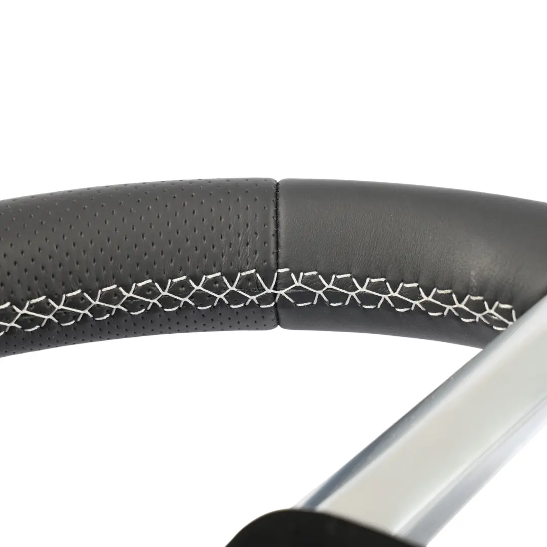 MK2 Volant S-Line NEUF En Cuir Noir Surpiqûres Blanches pour Audi Q3 F3 à propos du numéro de pièce 83A419091AJ Audi Q3 F3 MK2 Volant S-Line NEUF En Cuir Noir Surpiqûres Blanches - SKU 83A419091AJ-1 - Numéro de pièce 83A419091AJ