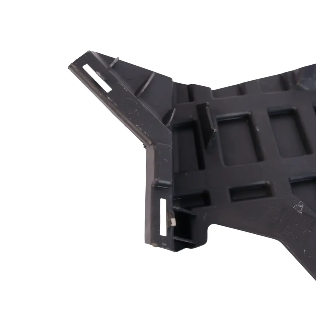 Audi Q3 F3 S-Line Support De Fixation De Pare-Chocs Avant Droit - SKU 83A807096A - Numéro de pièce 83A807096A